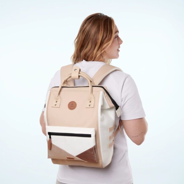 Adventurer Medium Arcachon Backpack - Image 2