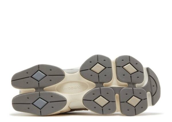 New Balance 9060 Mushroom - Image 4